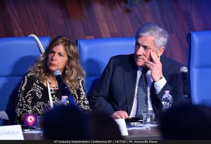 G7 Industry Stakeholder (105)