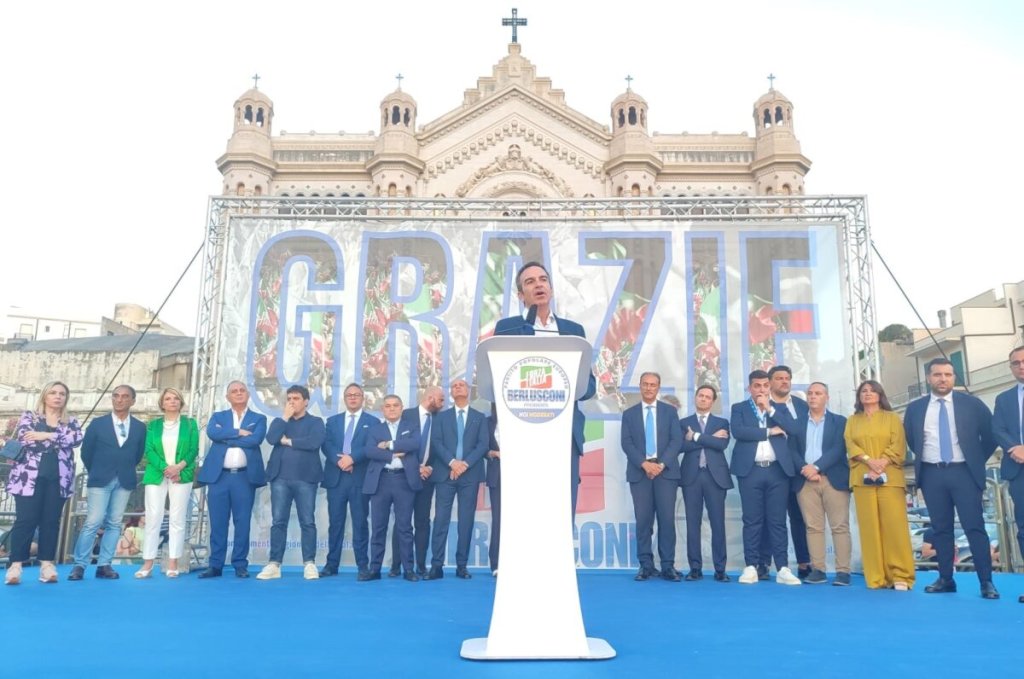 Occhiuto Ryanair Reggio Calabria Milano