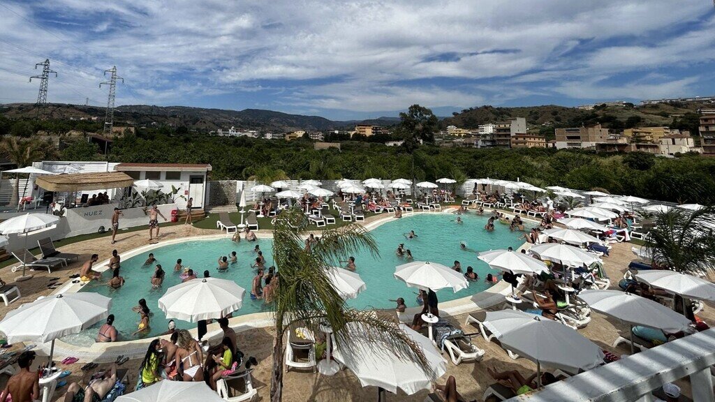 Nuez Reggio Calabria