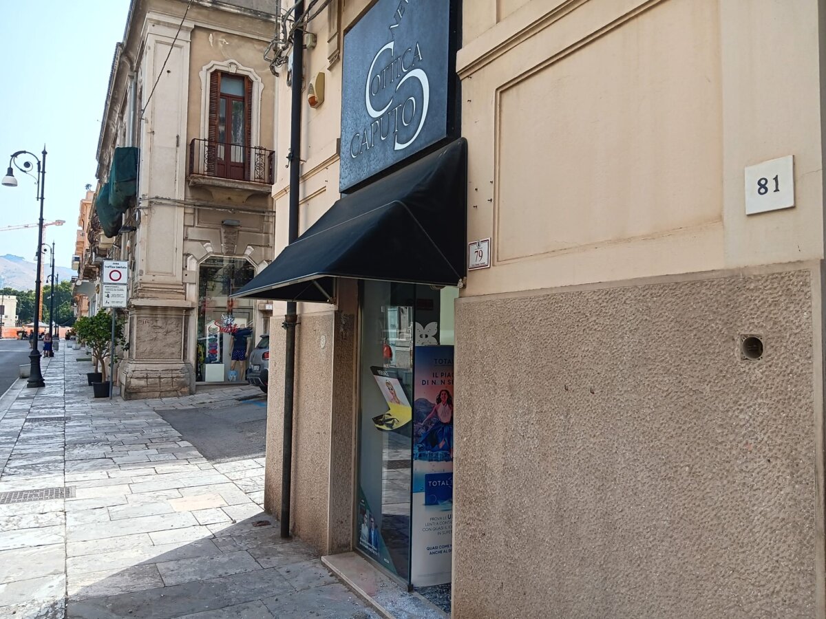 Rapina Negozio Reggio Calabria 3