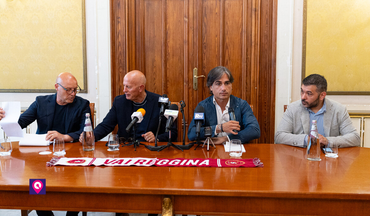 Reggina Conferenza Pergolizzi Ballarino Falcomatà Minniti (1)