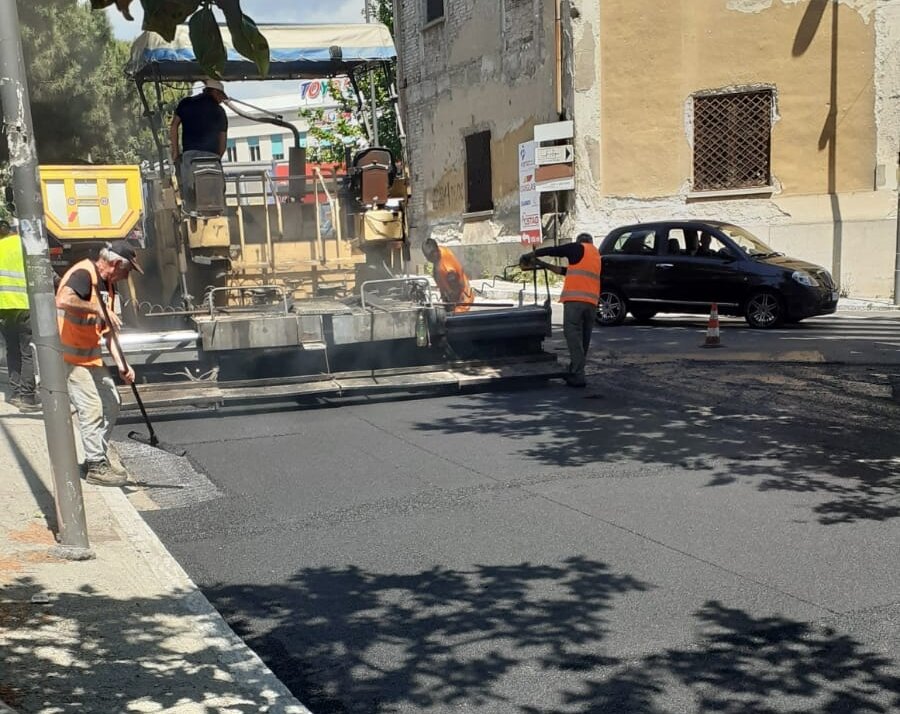 STRADE RC 1