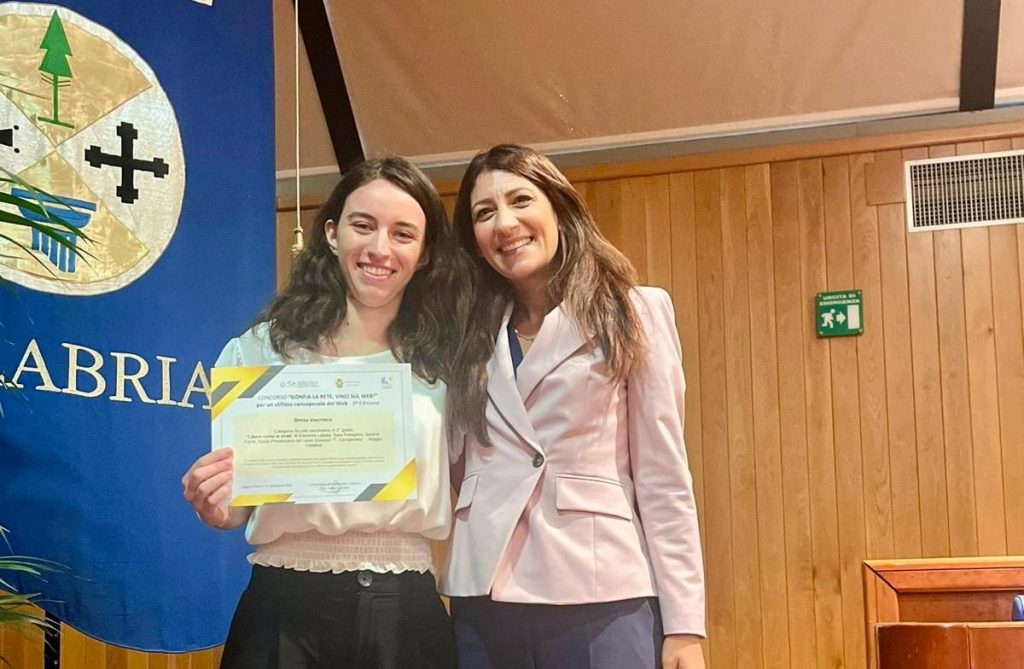 Reggio, ‘Gonfia la Rete, vinci sul web’: premiato il Liceo Campanella
