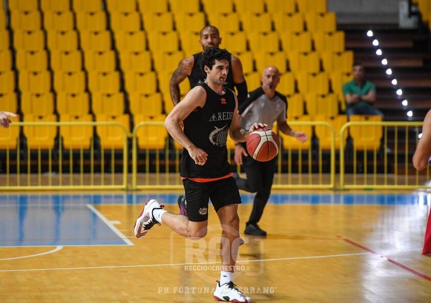 Manu Fernandez Redel Viola