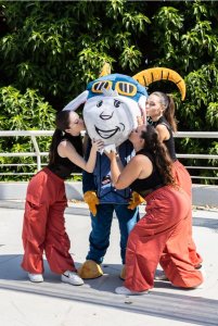 Mascotte Snack Garage 2