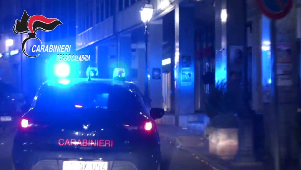 Gioia Tauro, porto ingiustificato di arma impropria: denunciato un ragazzo