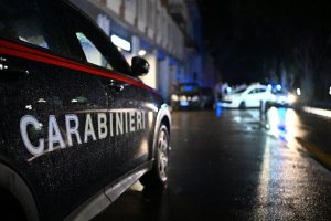 Carabinieri Via Marina (2)