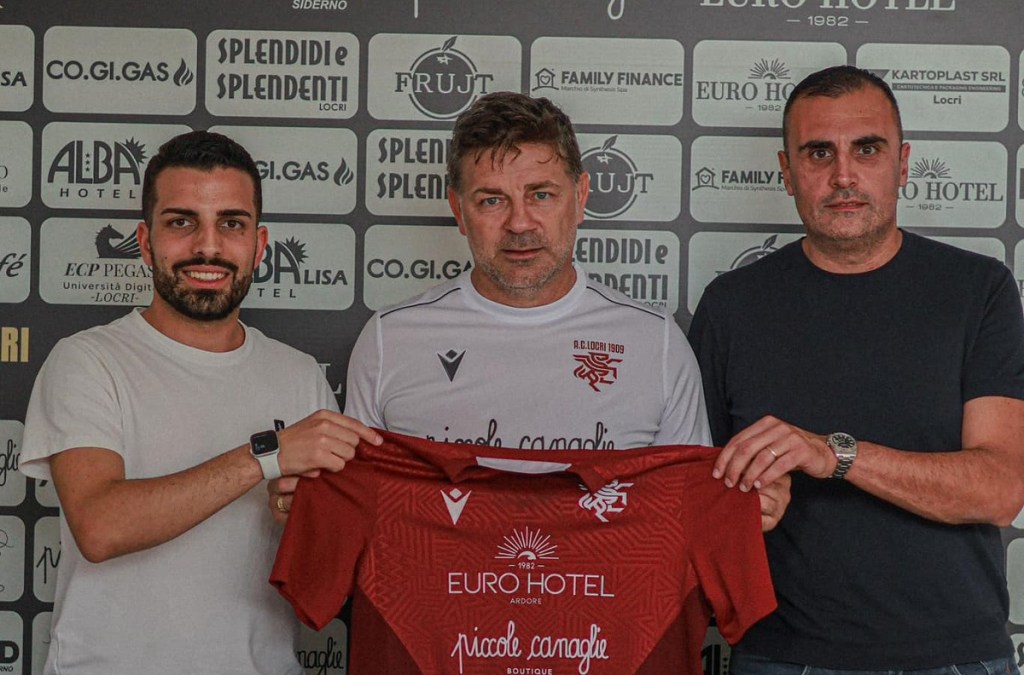 Cozza allenatore Locri