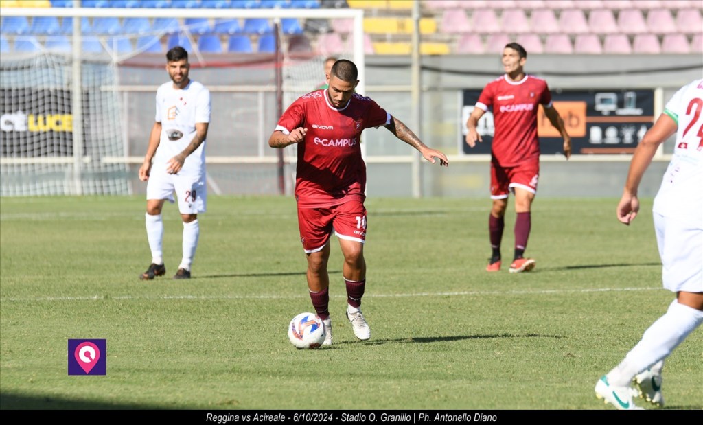 Reggina, Urso: ‘Nessuna ci regalerà nulla. Non possiamo fermarci’