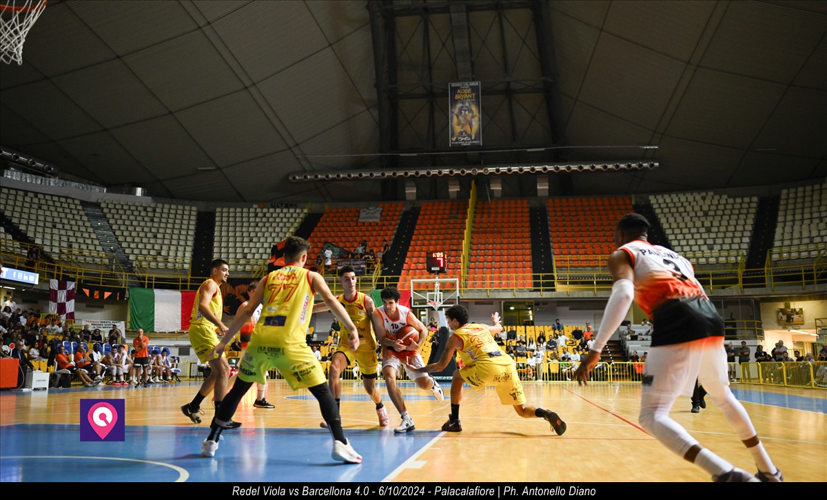 Viola Redel vs Barcellona ()