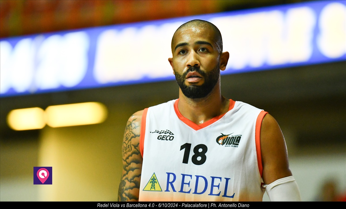 Viola Redel vs Barcellona ()