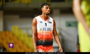 Viola Redel vs Barcellona ()