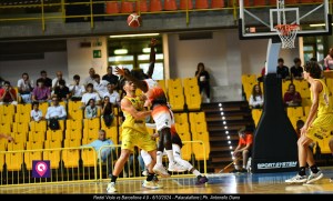 Viola Redel vs Barcellona ()