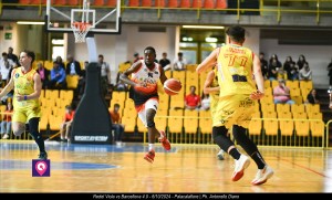 Viola Redel vs Barcellona ()