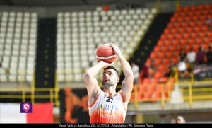 Viola Redel vs Barcellona ()