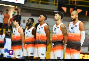 Viola Redel vs Barcellona ()