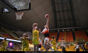 Viola Redel vs Barcellona ()