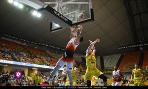 Viola Redel vs Barcellona ()