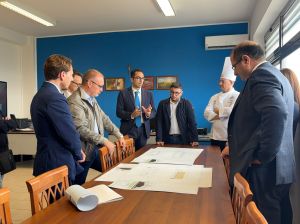 consegna scuole polistena