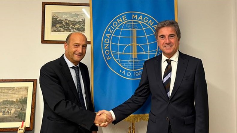 il Presidente della Fondazione Magna Grecia Nino Foti e il Presidente della Lega del Ciclismo Professionistico Roberto Pella