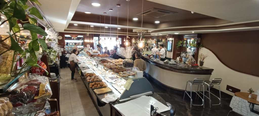 bar villa arangea