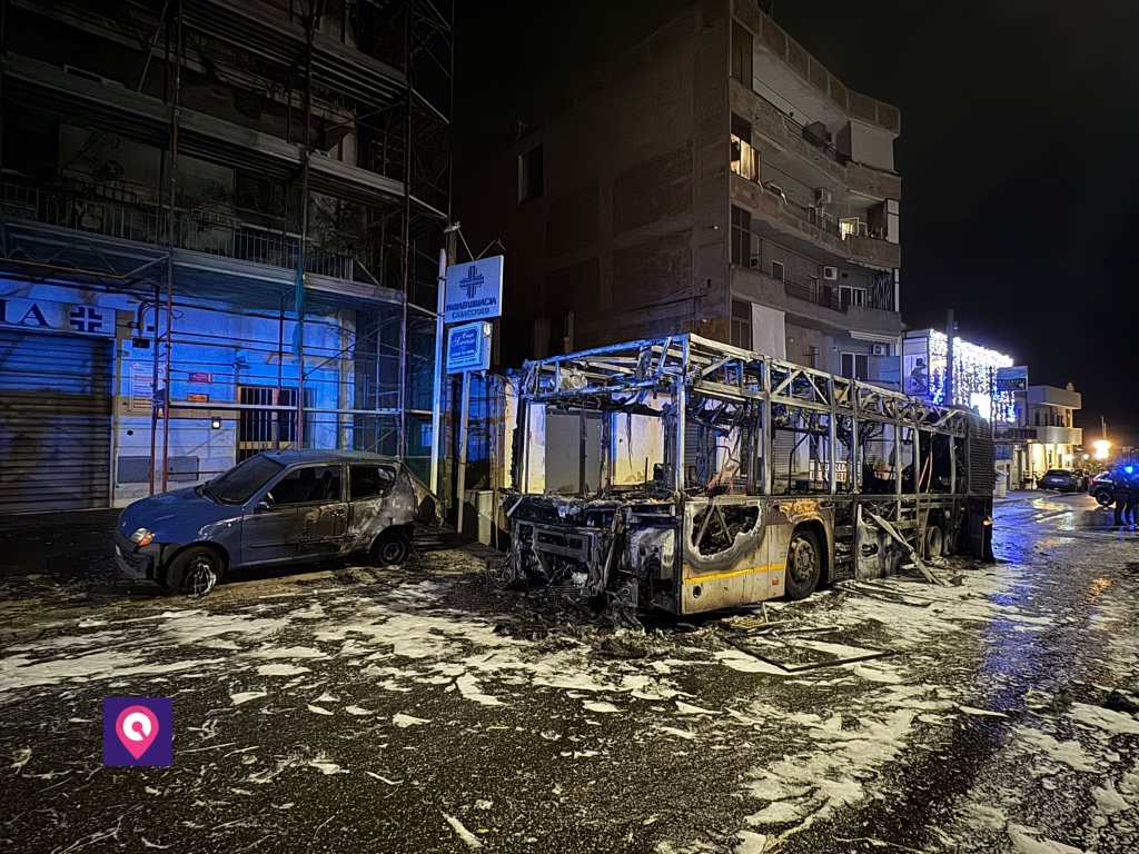 incendio autobus atam reggio calabria ()