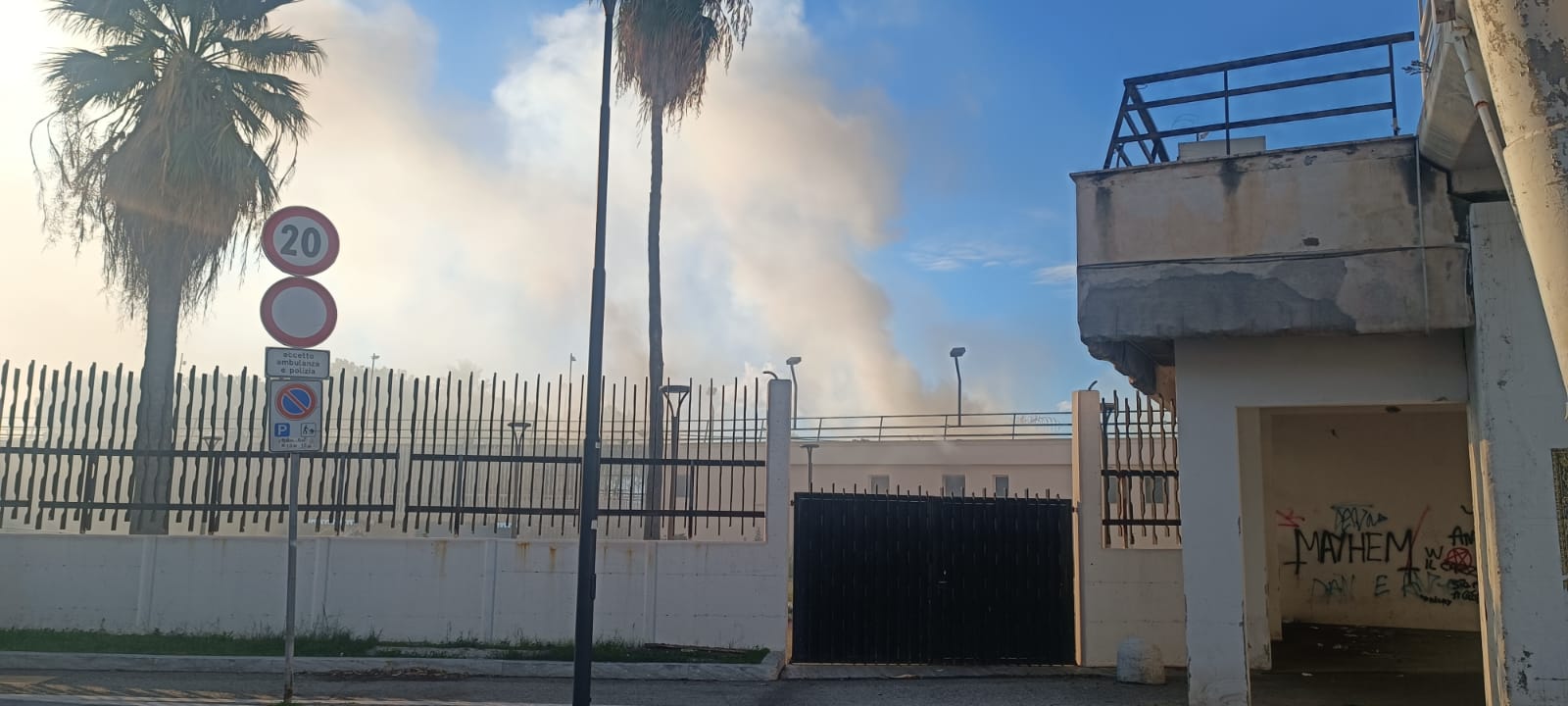 incendio palestra lido comunale