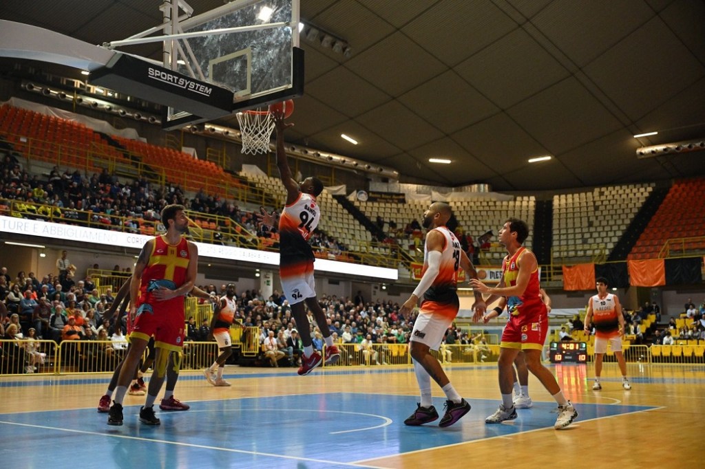 pallacanestro viola basket school messina palacalafiore