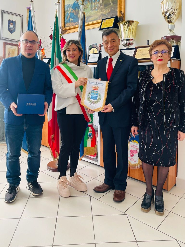 cina italia siderno