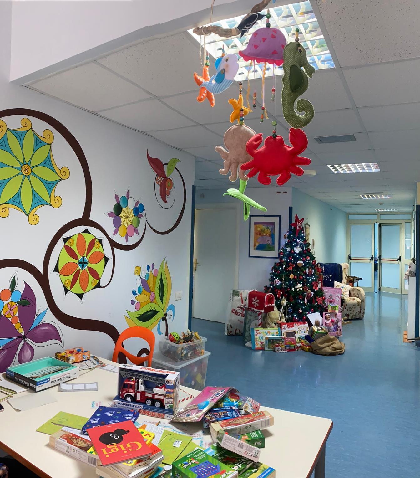 dono sotto albero gom