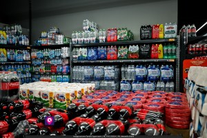 famila superstore ()