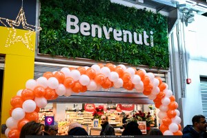 famila superstore ()