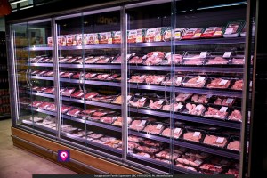 famila superstore ()