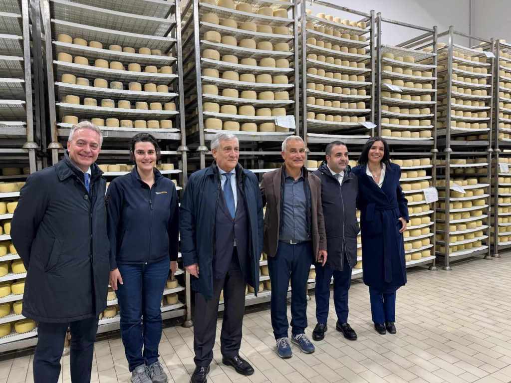 fattoria della piana visita tajani