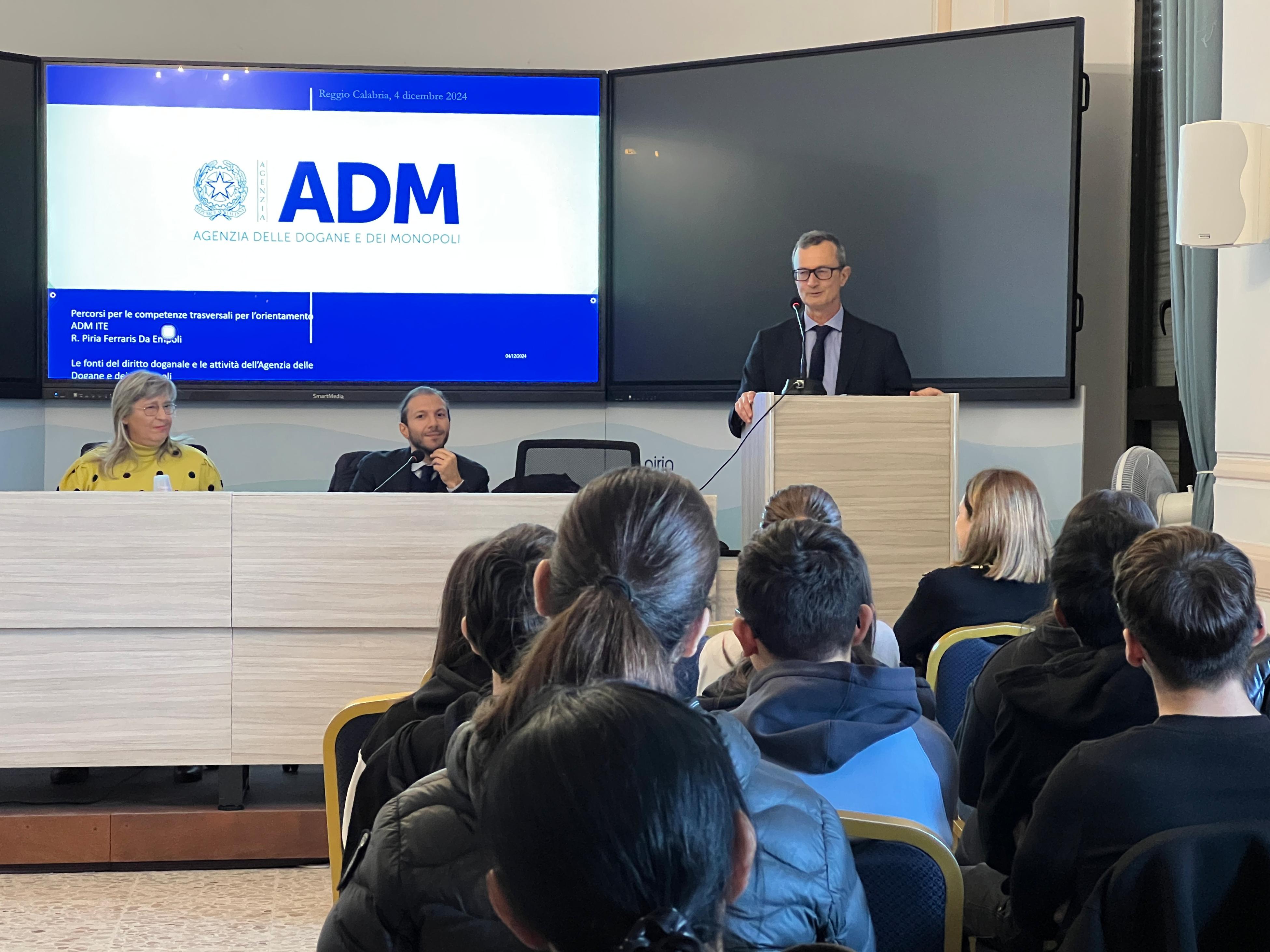 orientamento adm studenti piria ()