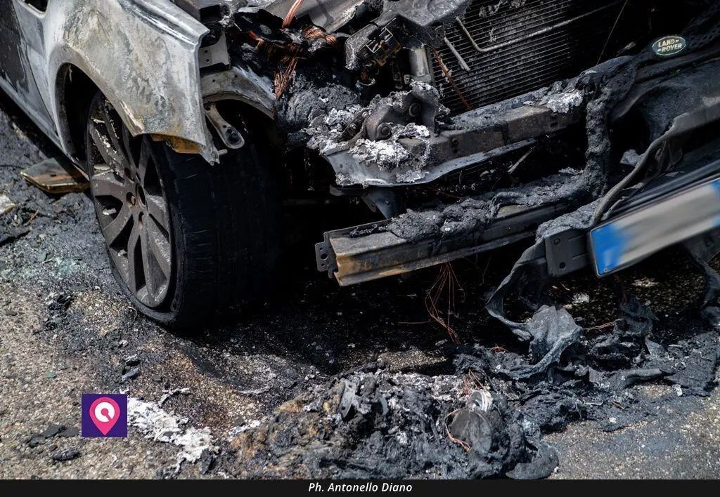 Incendio Auto Vigili Fuoco