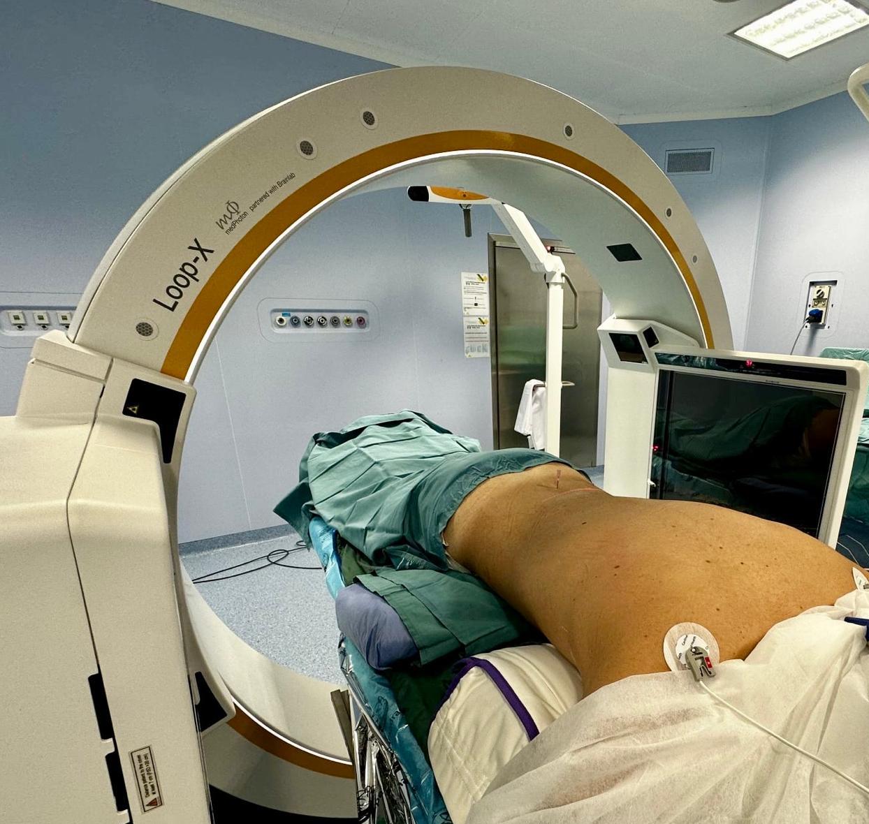 Robotica Spinale Neurochirurgica