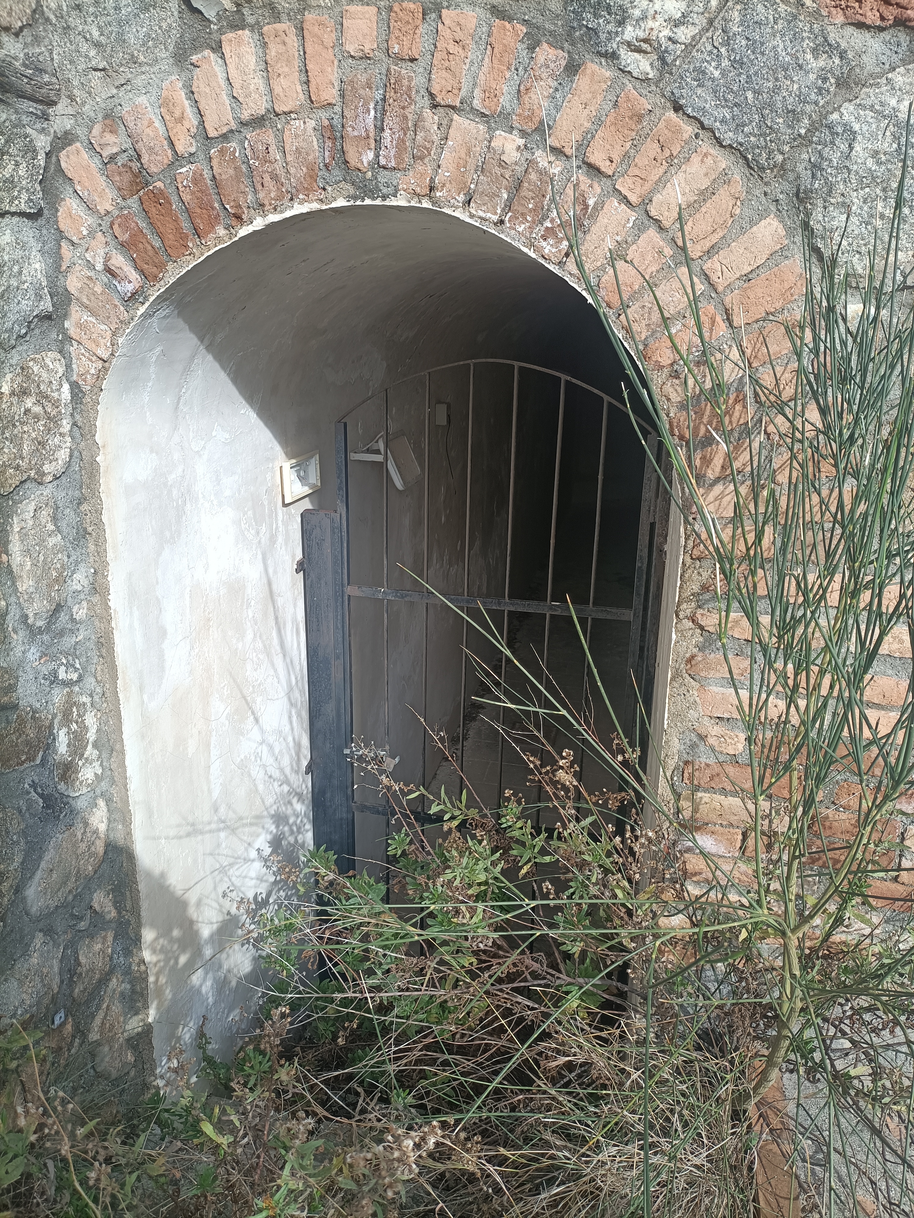 segnalazione degrado fortino pentimele ()