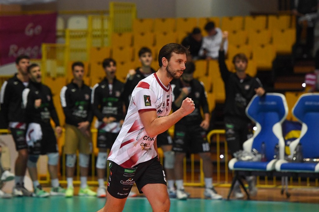 Zappoli Domotek