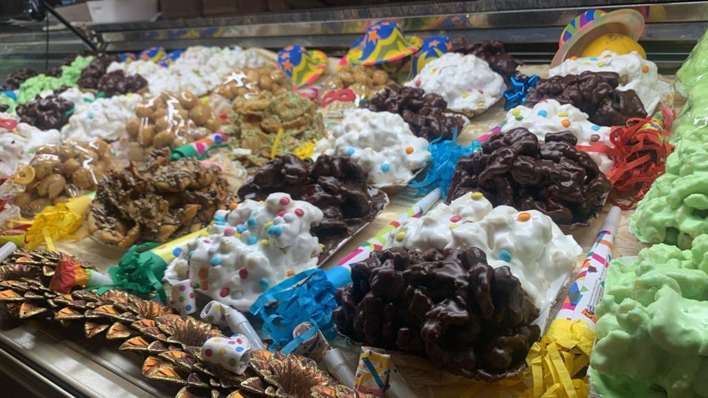 carnevale bar villa arangea ()