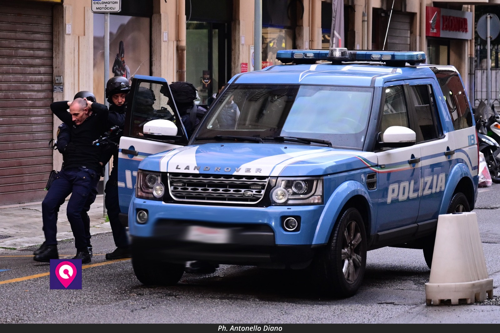 esercitazione rapina polizia poste ()