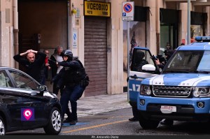 esercitazione rapina polizia poste ()