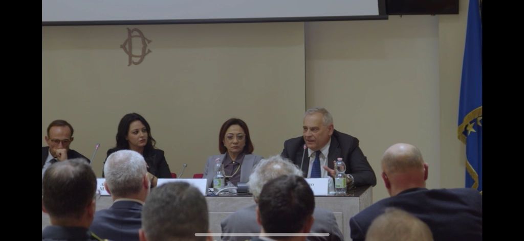 tavolo relatori convegno circosta