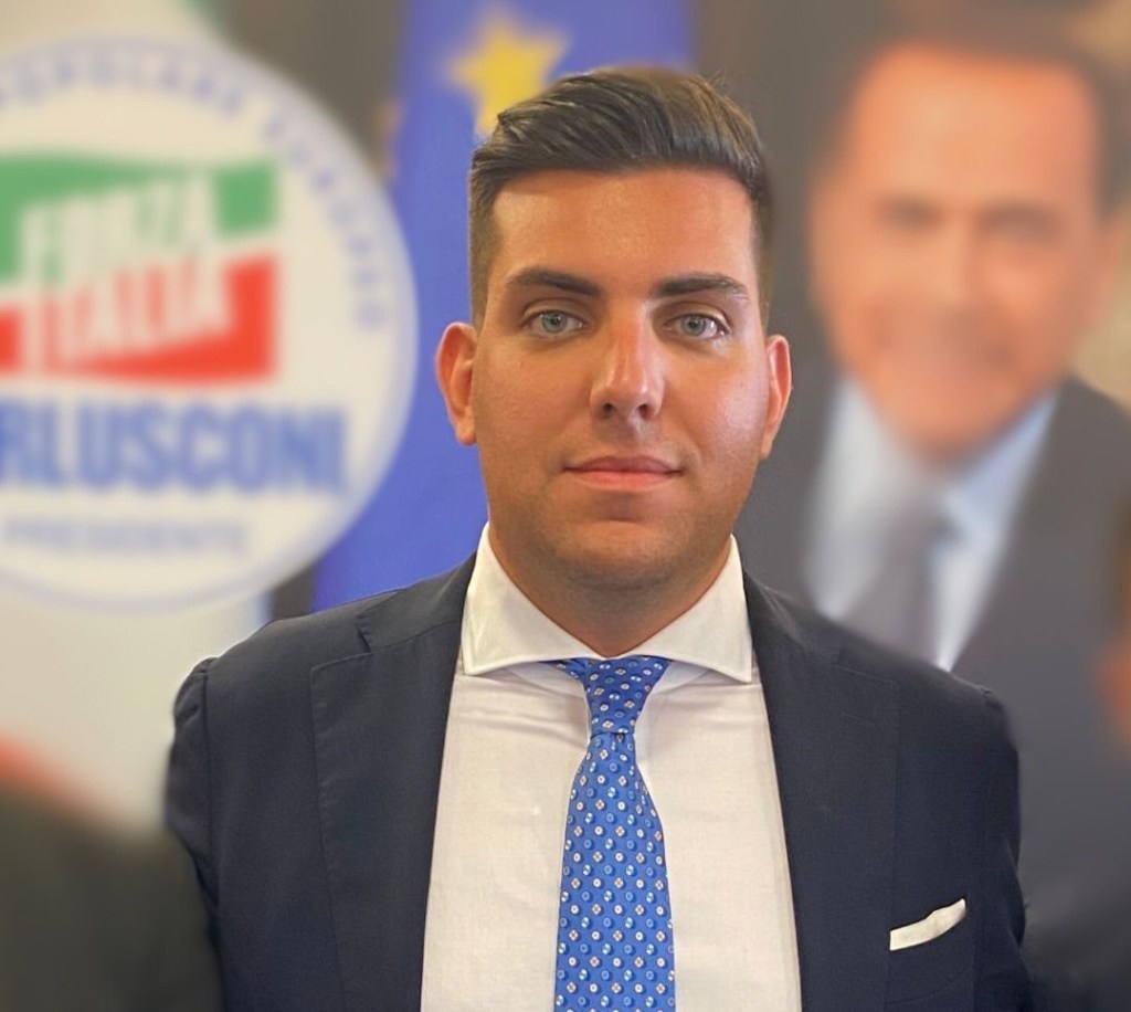 Strutture sportive a Reggio, Milia (FI): “Undici anni di abbandono, situazione allarmante”