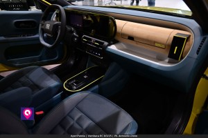 Aperi Panda Vumbaca ()