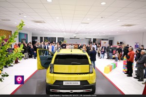 Aperi Panda Vumbaca ()