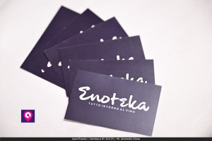 Aperi Panda Vumbaca ()