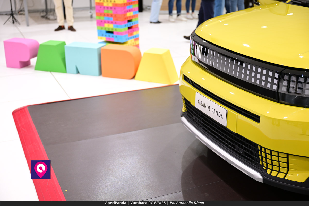 Aperi Panda Vumbaca ()