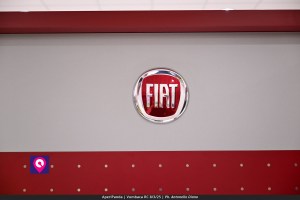 Aperi Panda Vumbaca ()