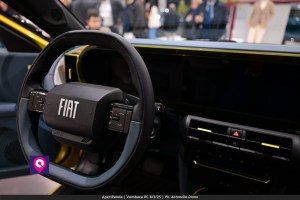 Aperi Panda Vumbaca ()